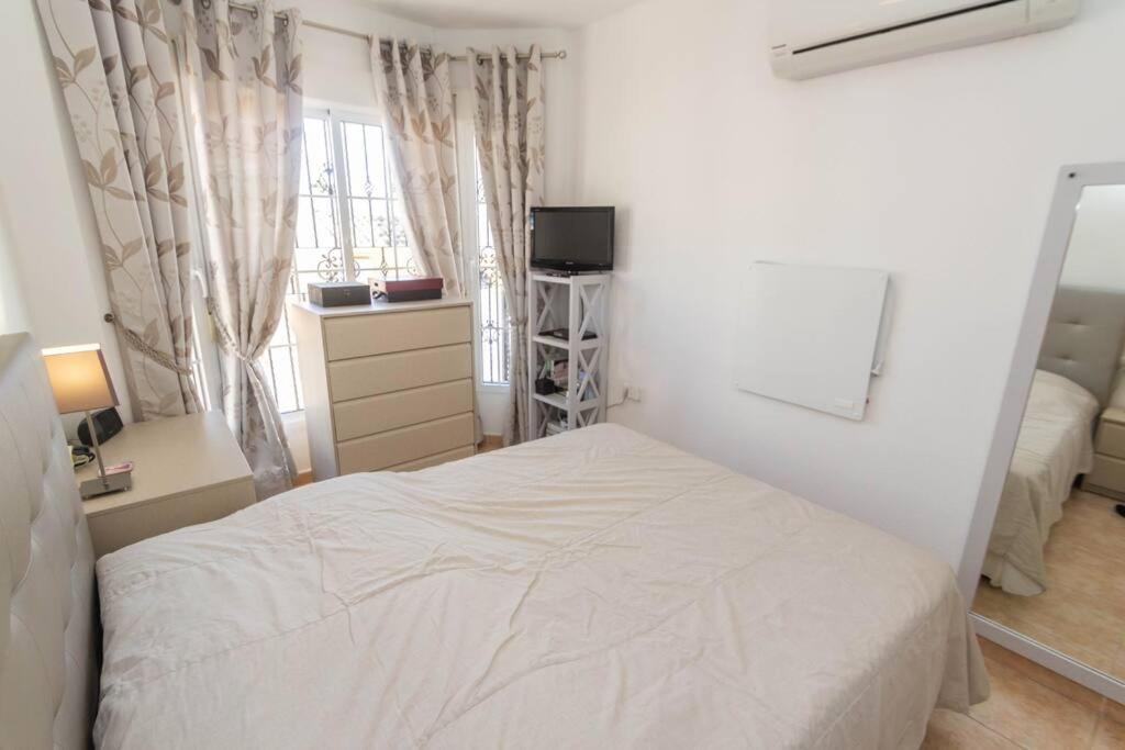 Villa La Casa De Mi Suenos à Torrevieja Extérieur photo